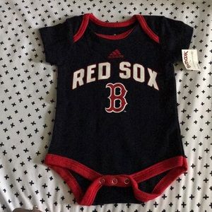 NWT adidas Red Sox short sleeve onesie 0-4 months
